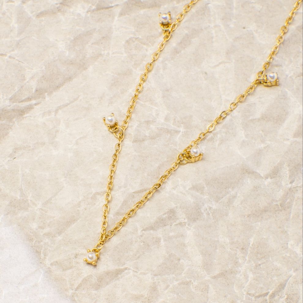 Alejandra Pearl Gold Chain Necklace