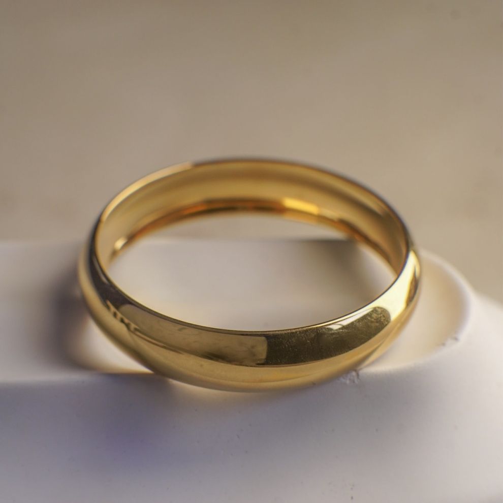 Gemma Classic Gold Bangle Bracelet