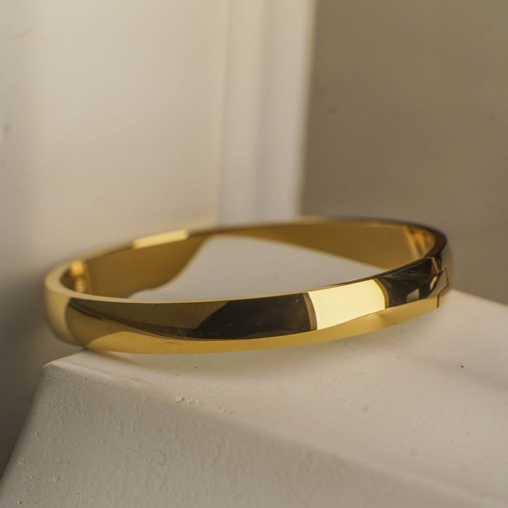 Natalia Gold Bangle Bracelet