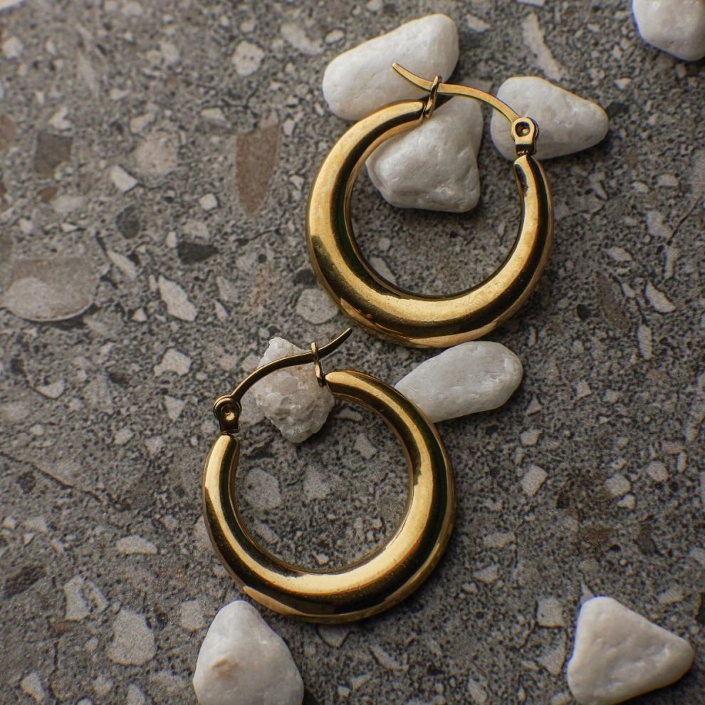 Stefania Classic Gold Hoop Earrings