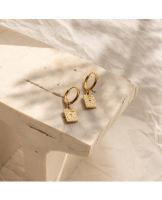 Arianna Huggie Earrings