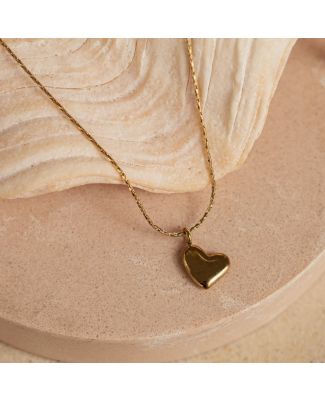 Amelia Heart Necklace